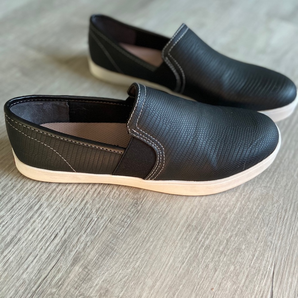 Womens shoes